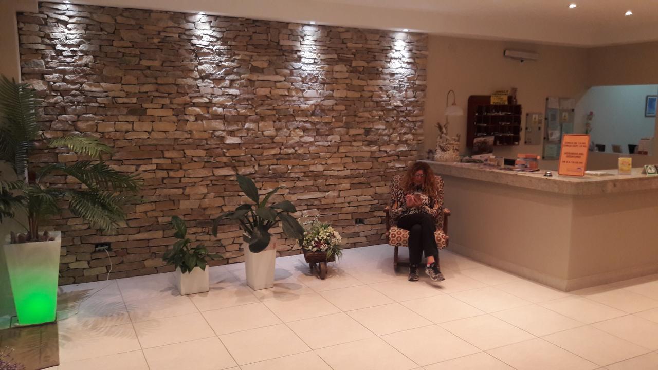 Aparthotel VertientesTermas de Río Hondo エクステリア 写真
